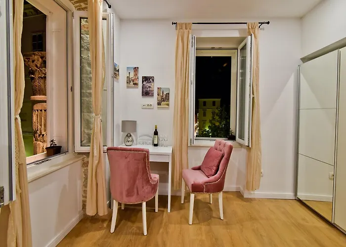 Pensionat Luxury Colonna 4*, Center Zadar