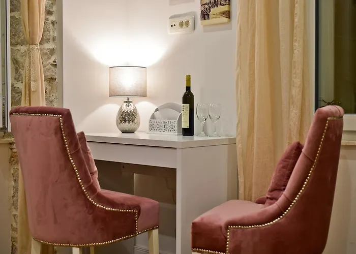 Guest house Luxury Colonna 4*, Center 4*