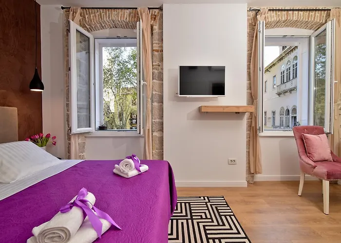 Guest house Luxury Colonna 4*, Center 4*